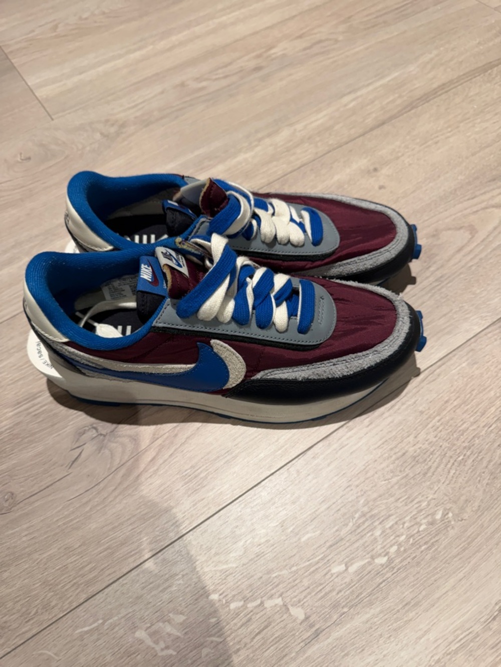 Nike
× sacai × Undercover LDWaffle "Night Maroon" sneakers